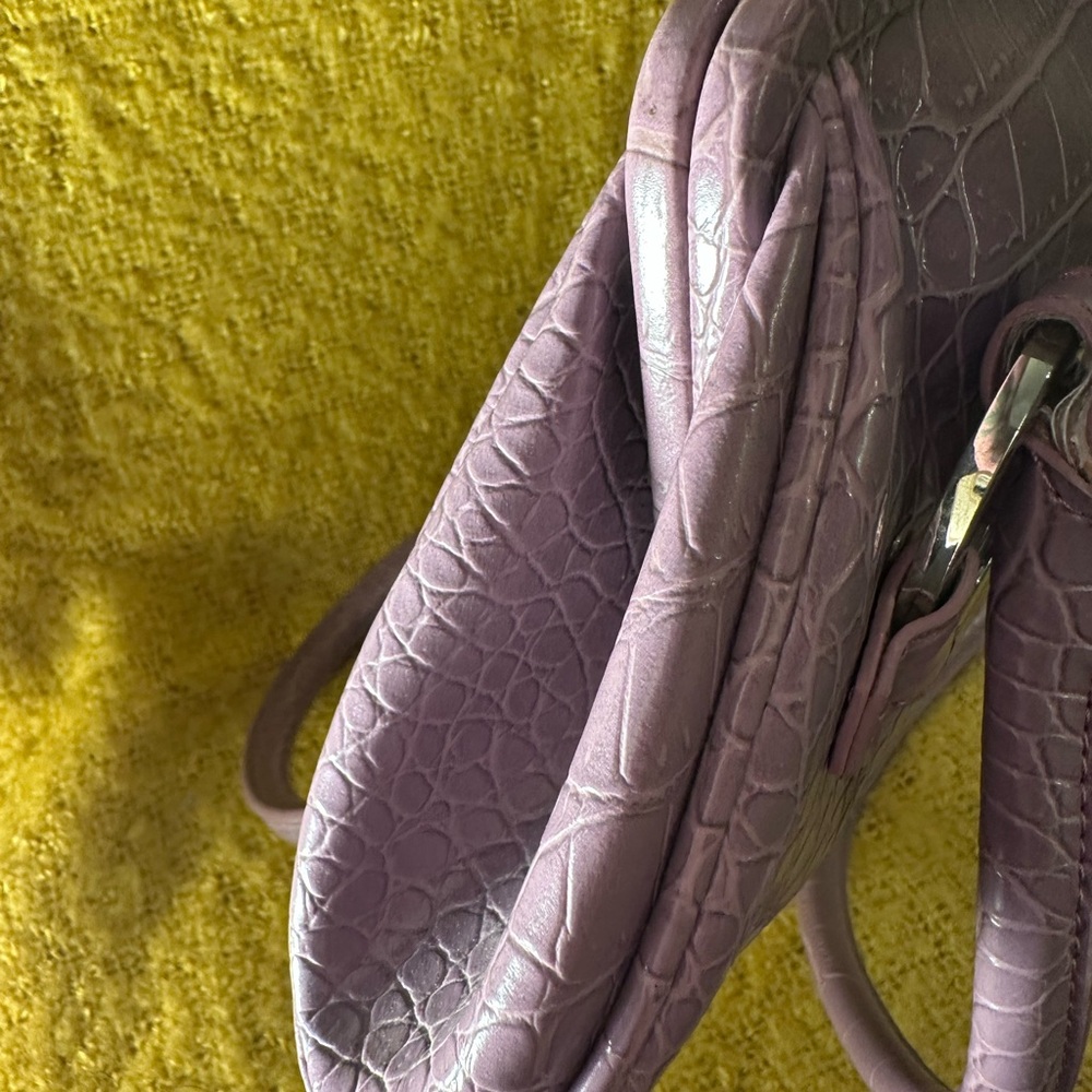 π₯*Add On Only*
Lavender Pinkish Y2K Handbag Very Clean Snakeskin Vinyl - Picture 7 of 8